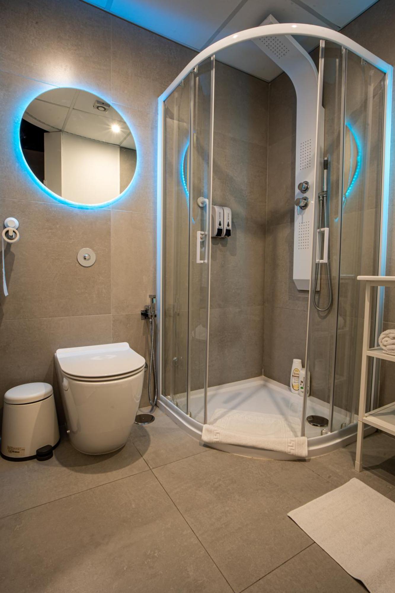 Skyhouse Beverello Наполи Екстериор снимка